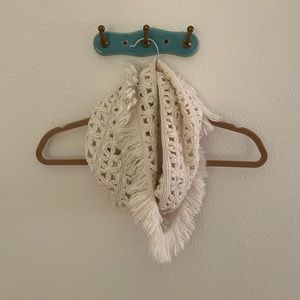 American Eagle Outfitters knitted cream infinity tube scarf with tassel fringe